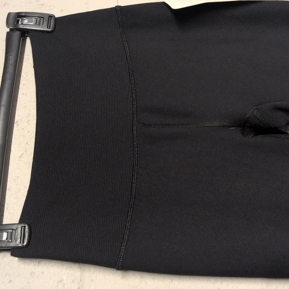 Harmony & Balance Black High-Waisted Yoga Leggings Size Small NWT, Pilates, Yoga - Picture 3 of 5